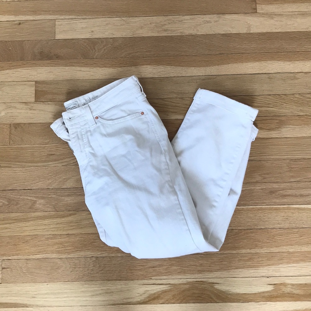 Levi’s Signature mid rise boyfriend jeans